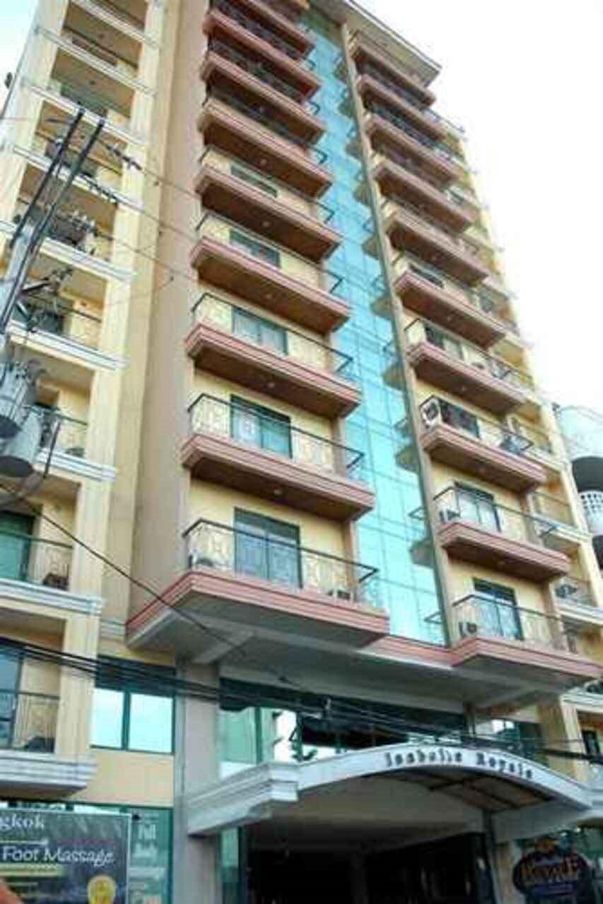 Isabelle Royale Makati Hotel Makati City Bagian luar foto